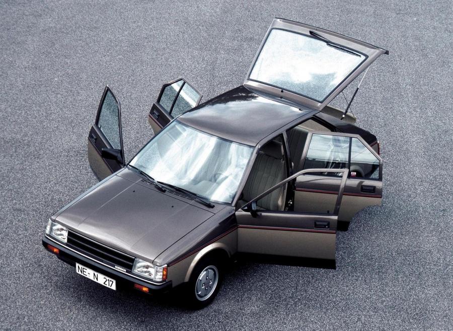  Nissan Cherry 5-Door 1982 года  (фото 2 из 2)